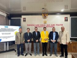 Bupati Ogan Ilir Panca Wijaya Akbar Selesaikan Tesis S2 FISIP Unsri 