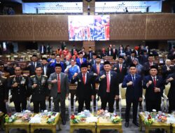 Gubernur Herman Deru dan Wagub Cik Ujang Khidmat Ikuti Pidato Kenegaraan Perdana Presiden Prabowo