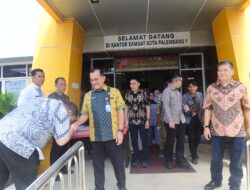Sekda Sumsel Edward Candra Tinjau Pelayanan Samsat UPTB I Palembang, Pastikan Tetap Optimal di Tengah WFH