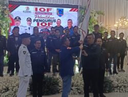Disaksikan Bupati Burzah Zarnubi, Ketua IOF Sumsel Candra Dewana Lantik Kepengurusan IOF Lahat 